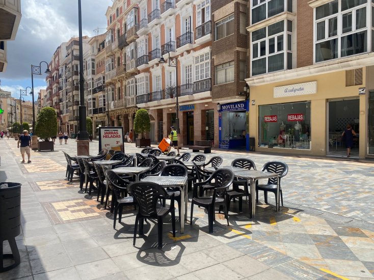Verano ‘gris’ para la hostelería: pérdidas económicas y falta de profesionales